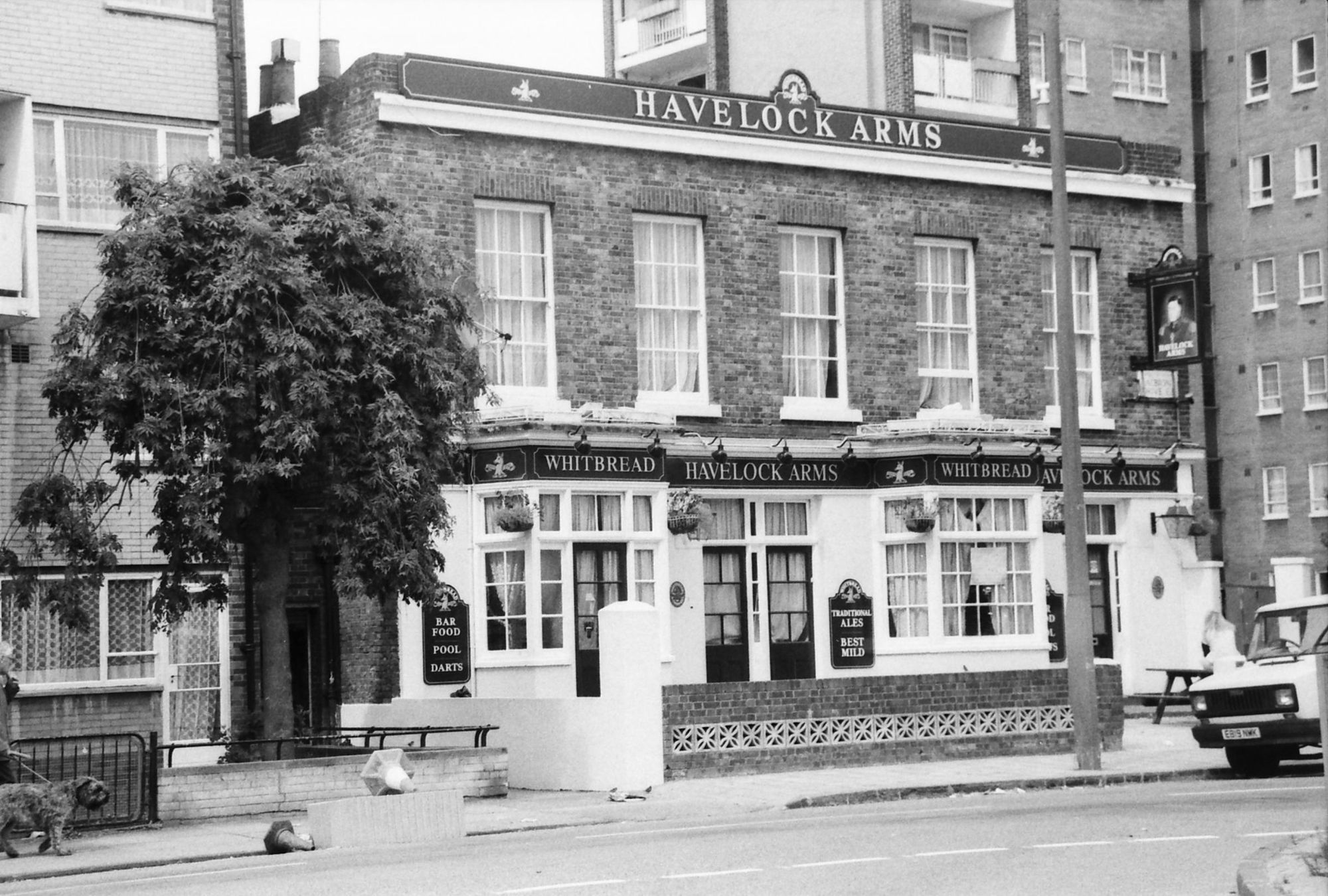 Havelock Arms London E8 taken 2 July 1989. (Pub, External, Key). Published on 21-06-2018