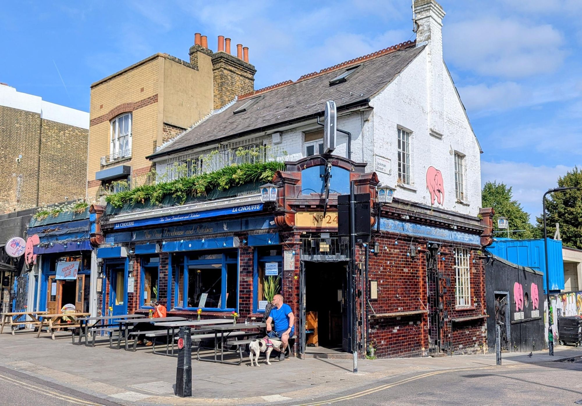 Dove Free House & Kitchen London E8 20250820. (Pub, External, Key). Published on 23-12-2025