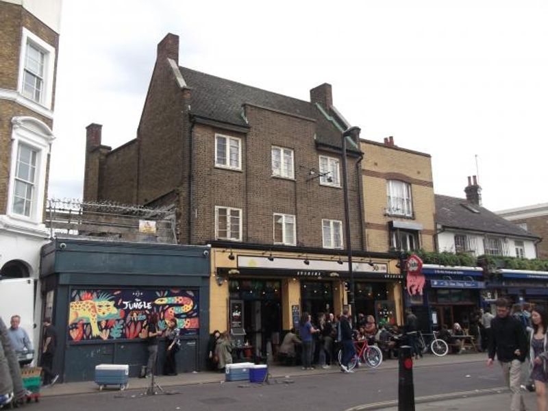 Stories/Market House London E8 taken May 2015. (Pub, External, Key). Published on 13-06-2015