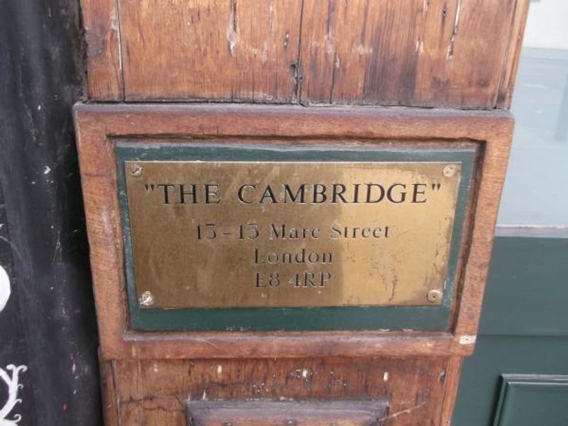 Rose & Crown London E8 takn May 2015. (Pub). Published on 28-04-2016 