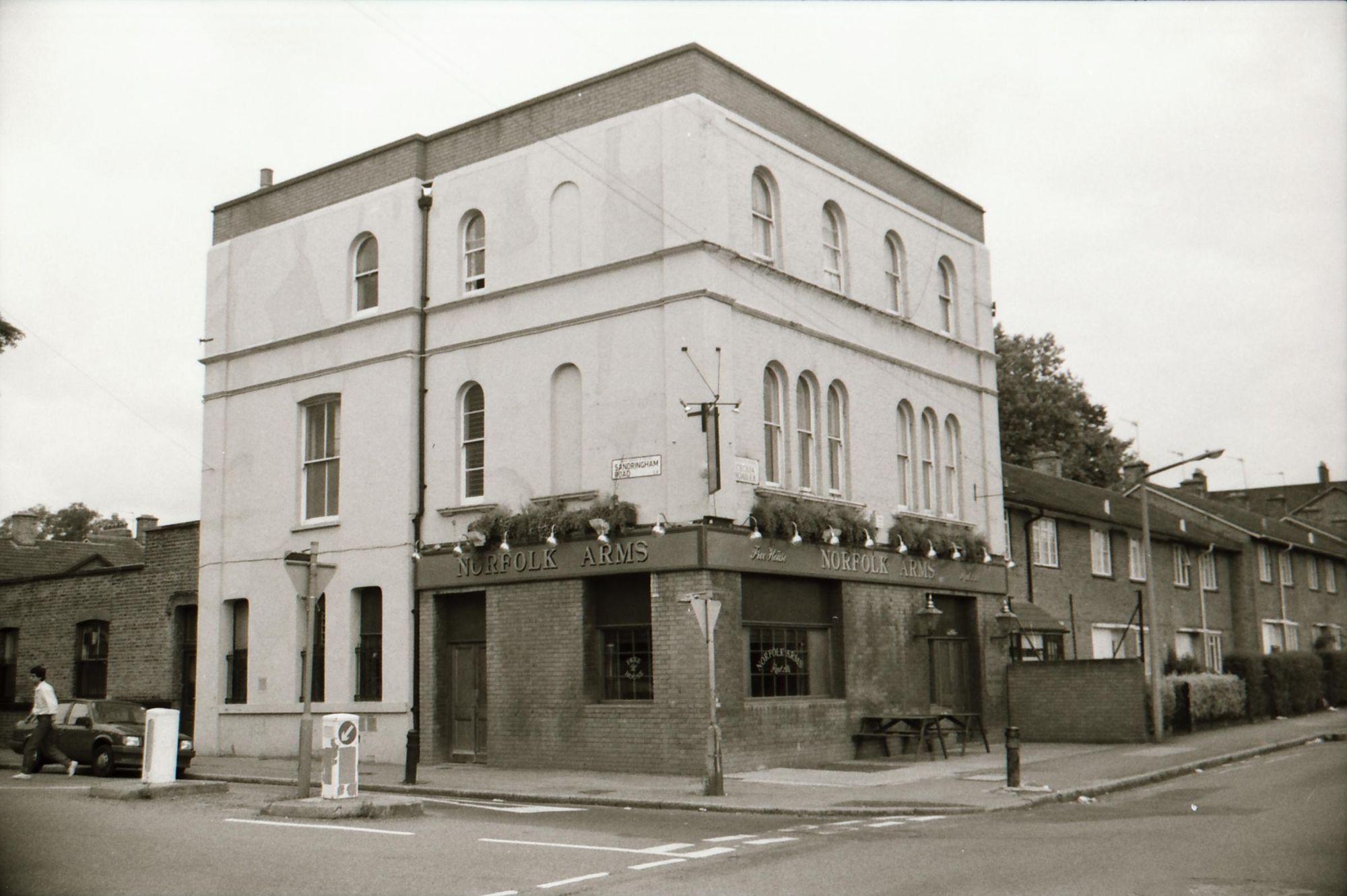 Norfolk Arms London E8 taken in Aug 1989.. (Pub, External, Key). Published on 21-06-2018