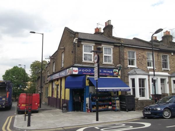 Dagmar Arms E9 taken June 2015. (Pub, External, Key). Published on 13-08-2015