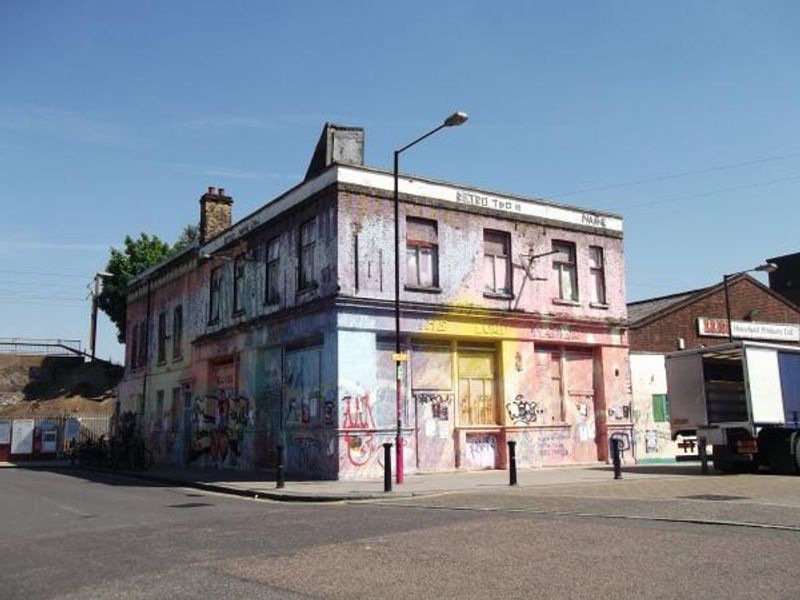 Lord Napier London E9 taken May 2014. (Pub, External, Key). Published on 20-05-2014 