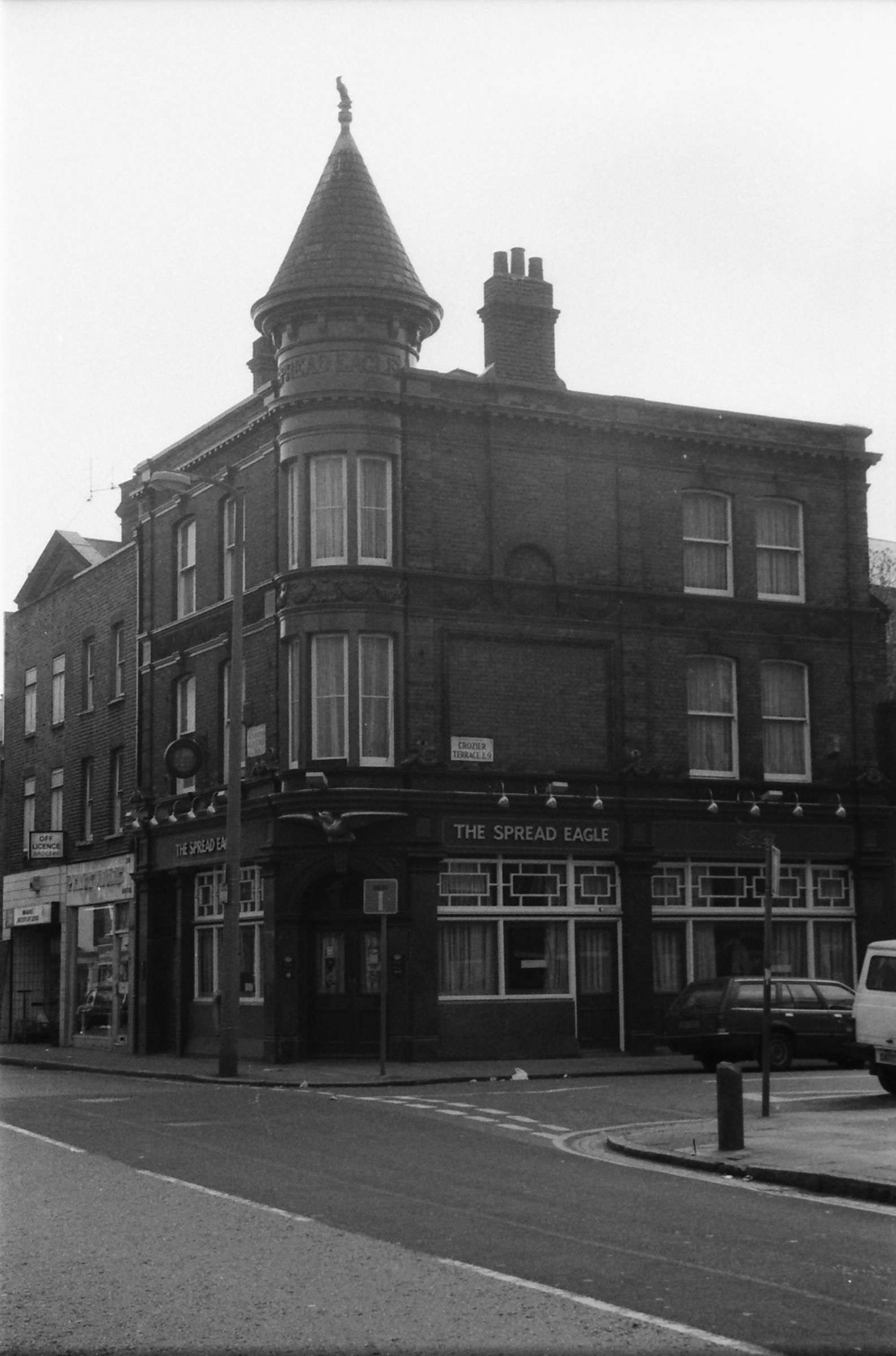 Spread Eagle London E9 taken 1 April 1989.. (Pub, External). Published on 08-09-2018