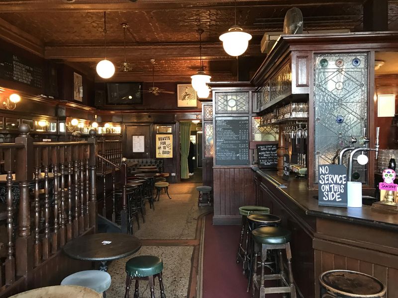 Adam & Eve London E9 taken 2023-04-17. (Pub, Bar). Published on 22-04-2023 