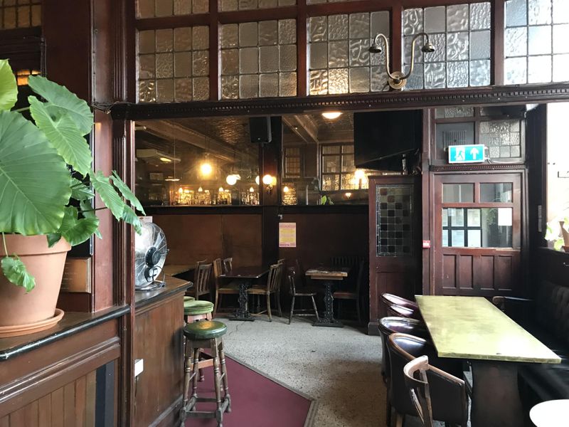 Adam & Eve London E9 taken 2023-04-17. (Pub, Bar). Published on 22-04-2023 