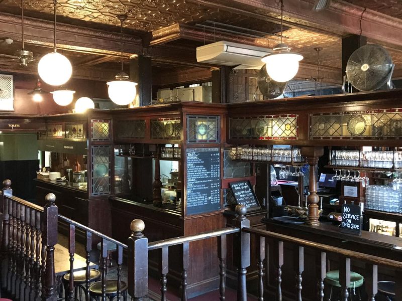Adam & Eve London E9 taken 2023-04-17. (Pub, Bar). Published on 22-04-2023 