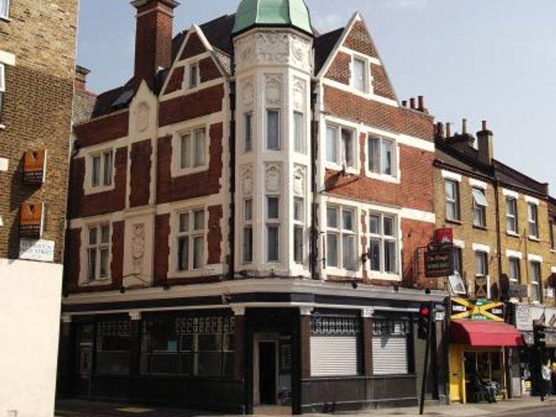 PloughLondon E9 taken Aug 2013. (Pub, External). Published on 03-12-2013 