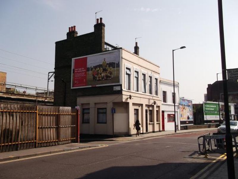Lord Nelson London E9 taken Aug 2013. (Pub, External). Published on 03-12-2013