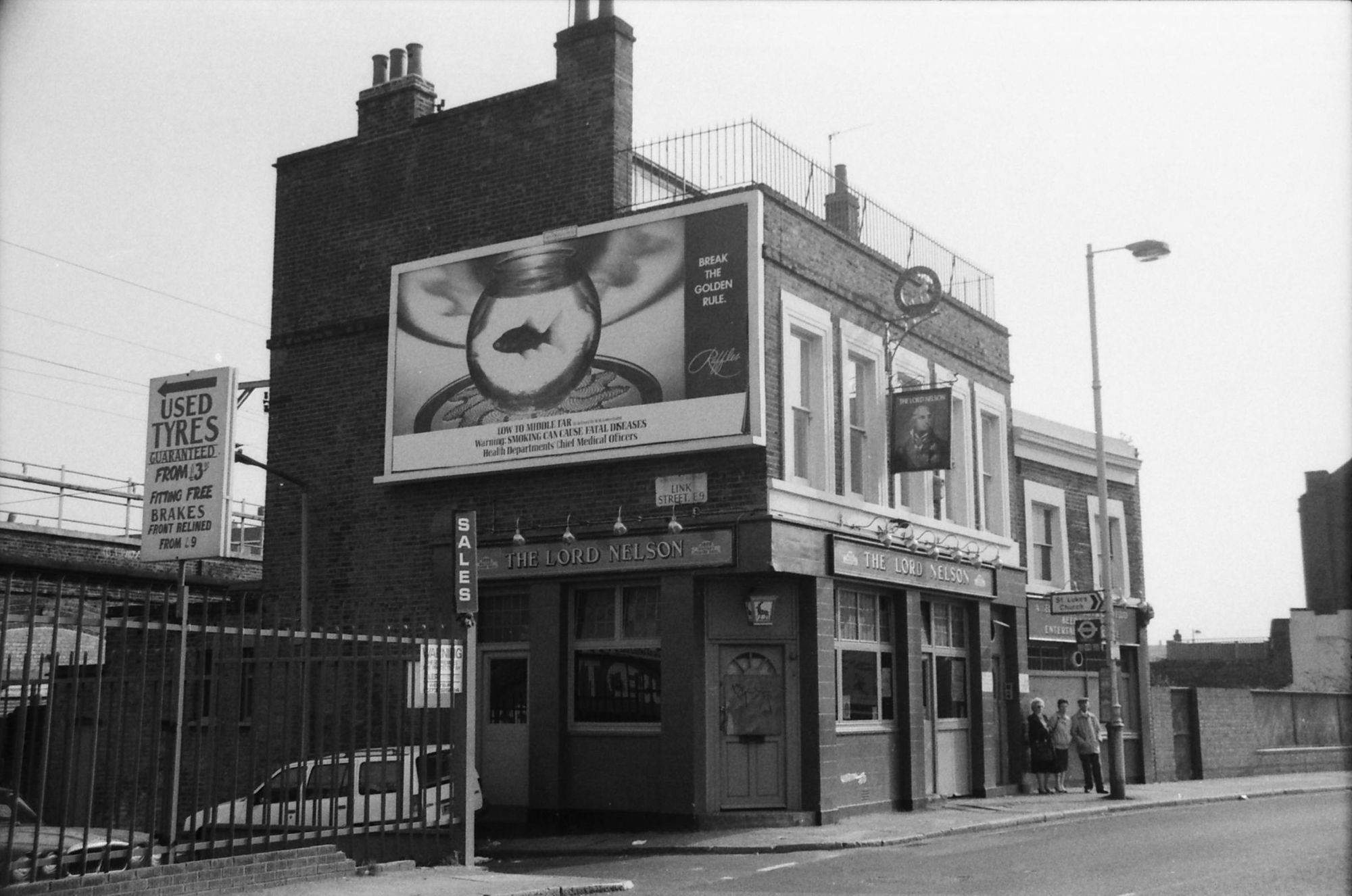 Lord Nelson London E9 taken 1 April 1989.. (Pub, External, Key). Published on 08-09-2018