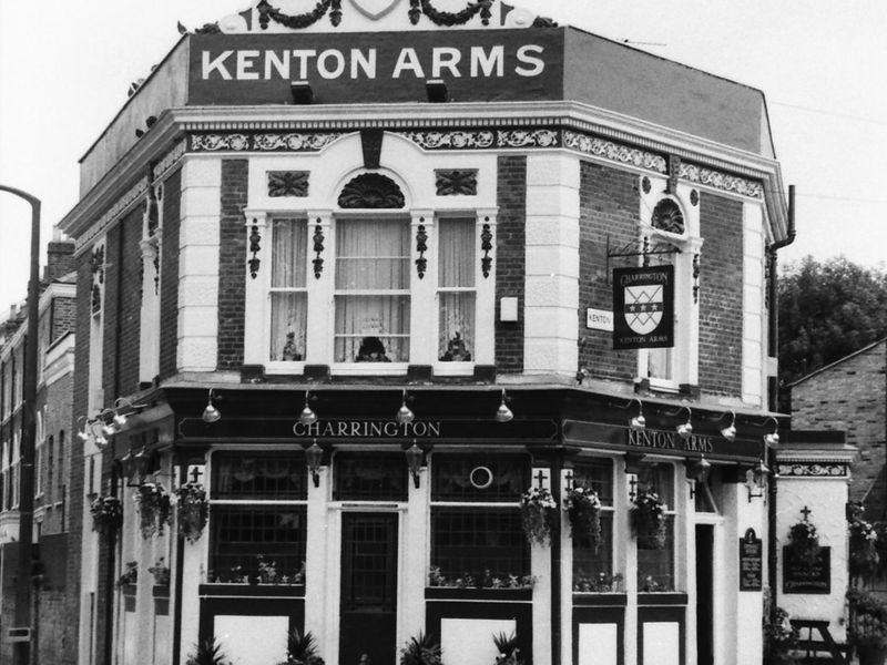 Kenton Arms London E9 taken 2 July 1989.. (Pub, External). Published on 08-09-2018