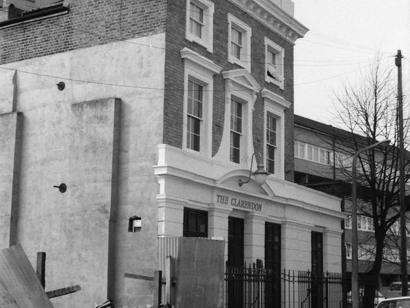 Clarendon London E9 taken 1 April 1989.. (Pub, External). Published on 08-09-2018
