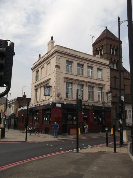 Tiger London E9 taken Aug 2013. (Pub, External). Published on 03-12-2013