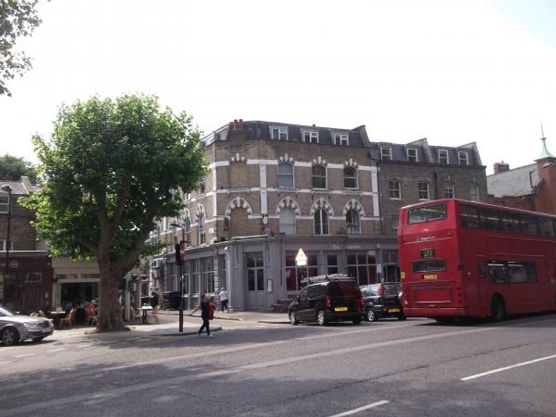 Empress London E9 taken June 2015. (Pub, External). Published on 13-08-2015 