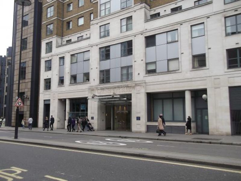 English Pig London EC1 taken Oct 2015. (Pub, External). Published on 06-12-2015