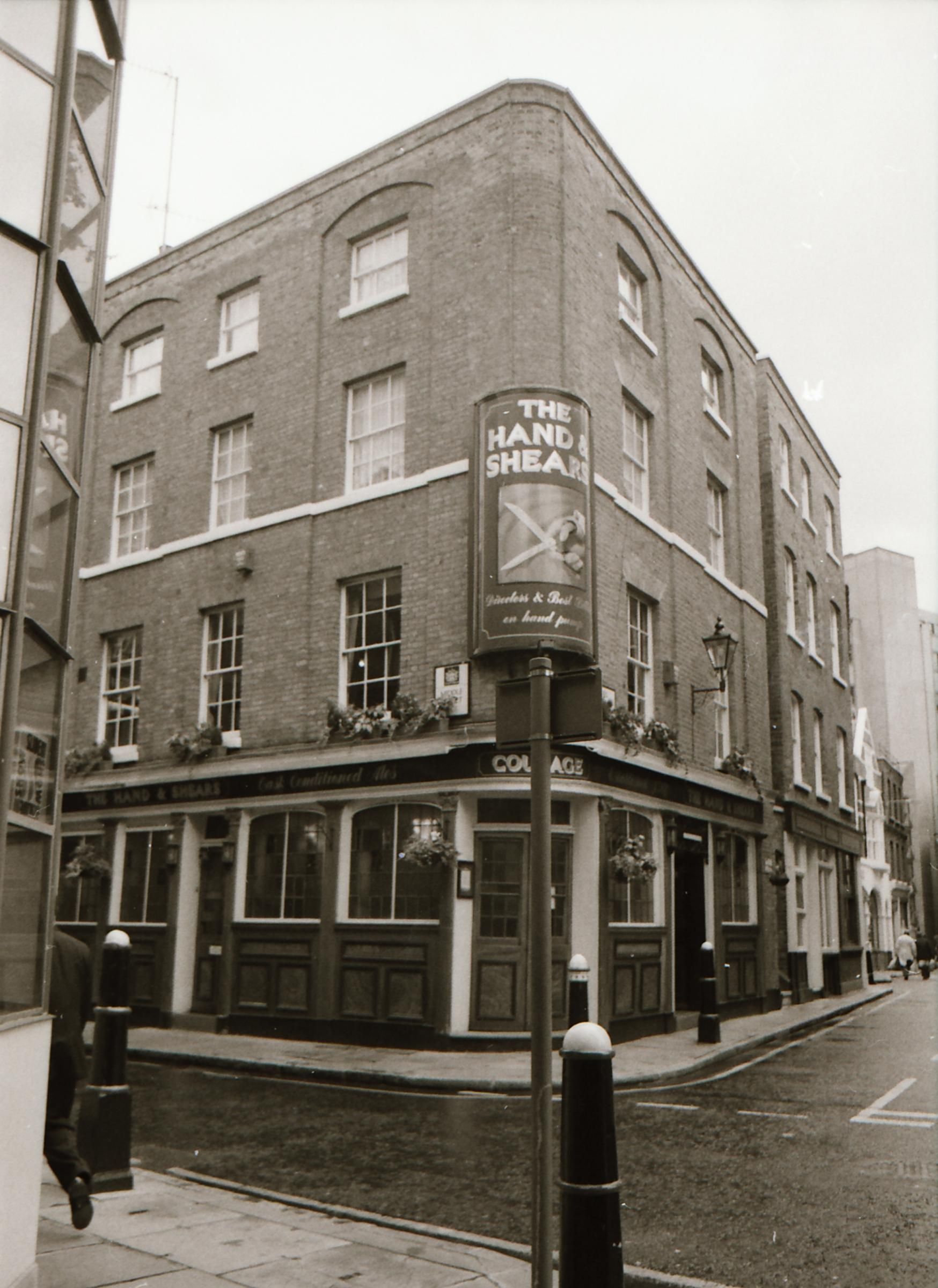 Hand & Shears London EC1 Taken April 1994.. (Pub, External). Published on 14-01-2019