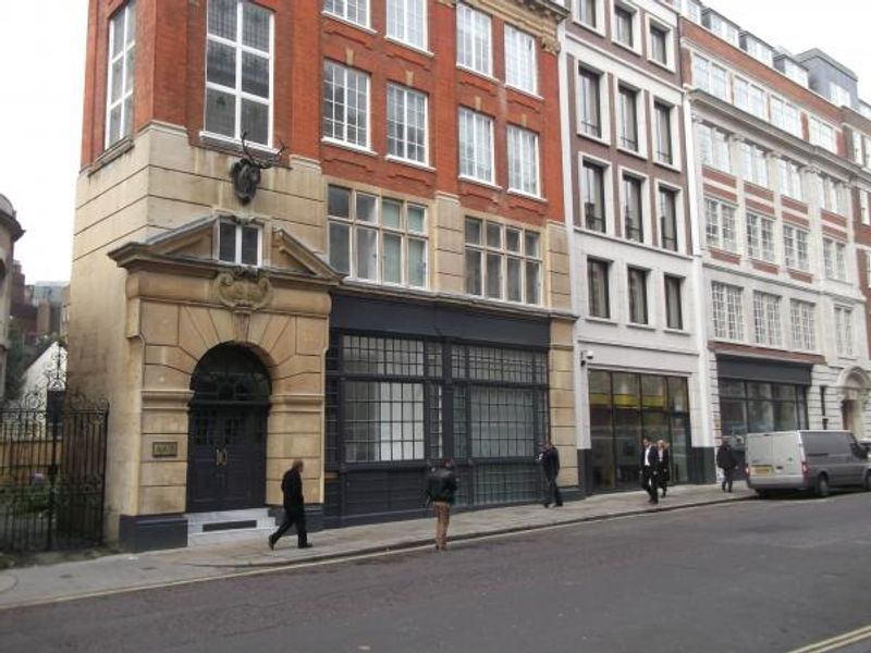 White Hart London EC1 taken Nov 2014. (Pub, External). Published on 28-01-2015