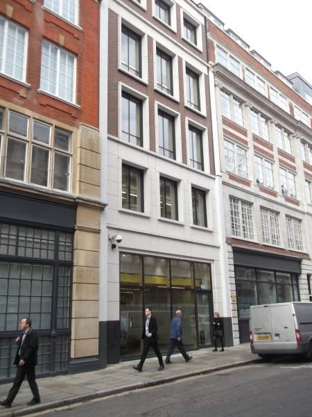 White Hart Giltspur St London EC1 taken Nov 2014. (Pub, External). Published on 28-01-2015