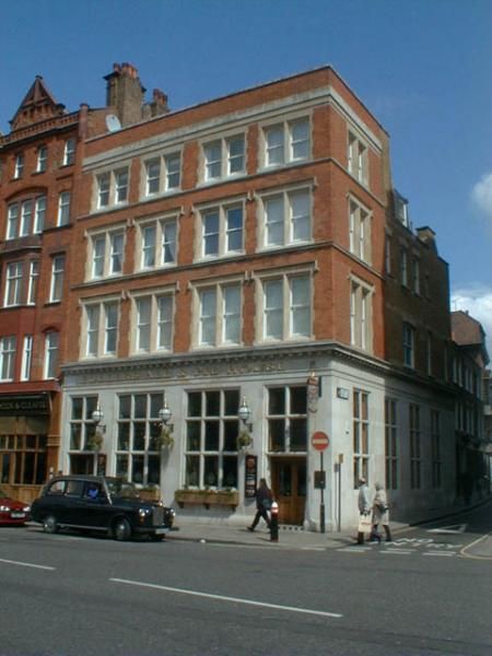 Buthcers Hook & Cleaver London EC1. (Pub, External, Key). Published on 06-12-2013