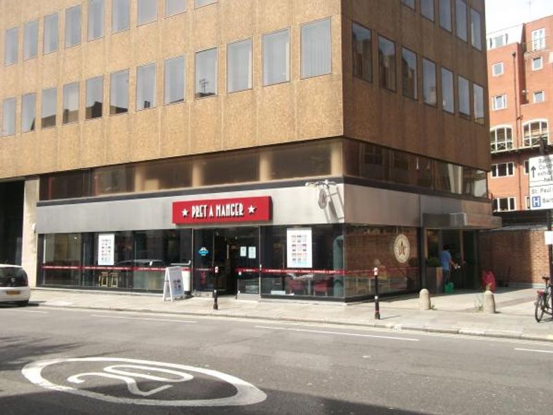 Extra Time (site of) London EC1 taken Aug 2015. (Pub). Published on 02-05-2016
