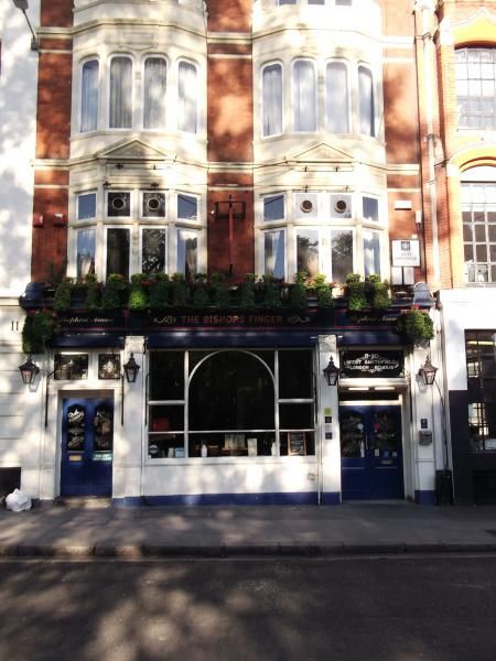 Bishops Finger London EC1 taken May 2014. (Pub, External, Key). Published on 19-05-2014
