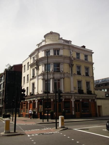 Hat & Feathers London EC1 taken Aug 2015. (Pub, External). Published on 13-08-2015