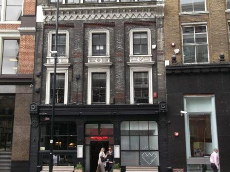 Dust London EC1 taken Aug 2015. (Pub, External). Published on 13-08-2015 