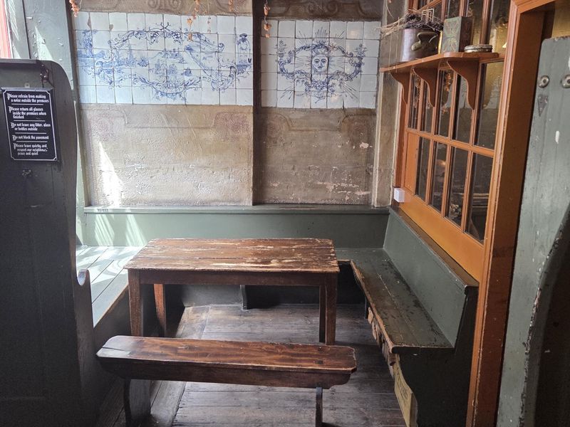 Holy Tavern London EC1M 20260814. (Pub, Bar). Published on 20-08-2026
