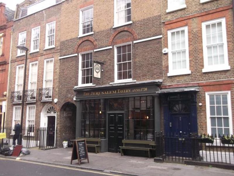 Jerusalem Tavern London EC1 taken March 2016. (Pub, External). Published on 07-04-2016 