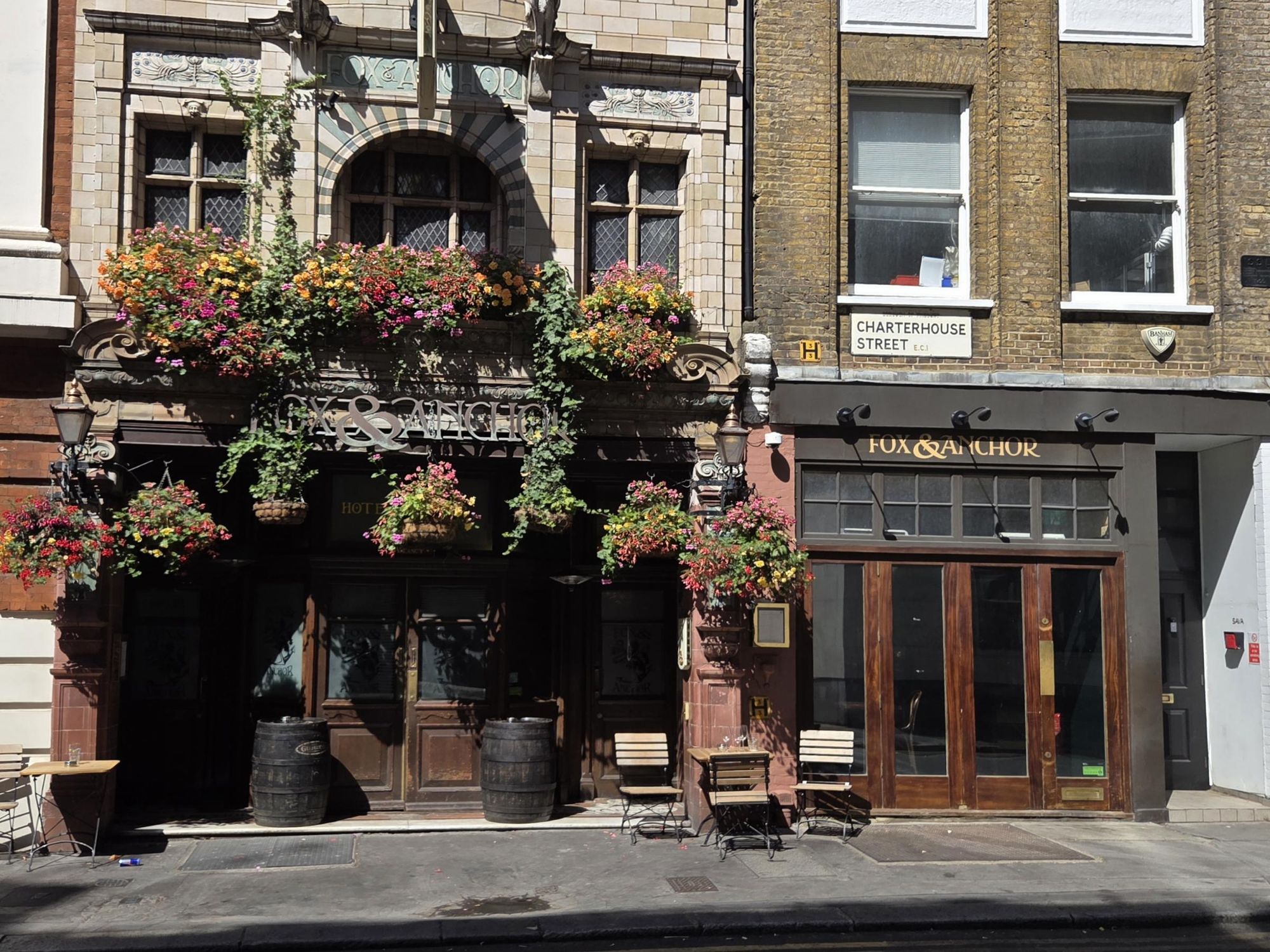 Fox & Anchor London EC1M 20260809. (Pub, External, Key). Published on 20-08-2026