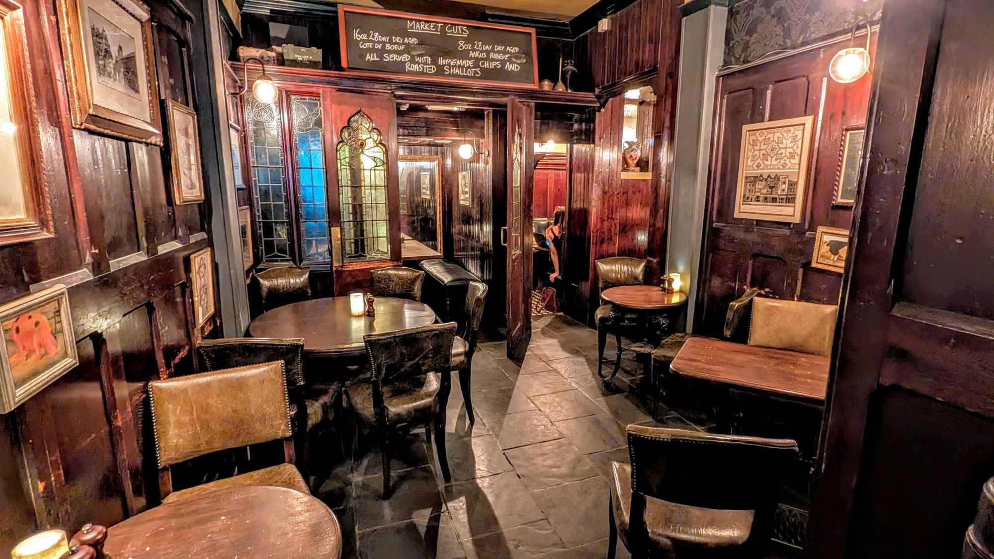 Fox & Anchor London EC1M 20260809. (Pub, Bar). Published on 20-08-2026