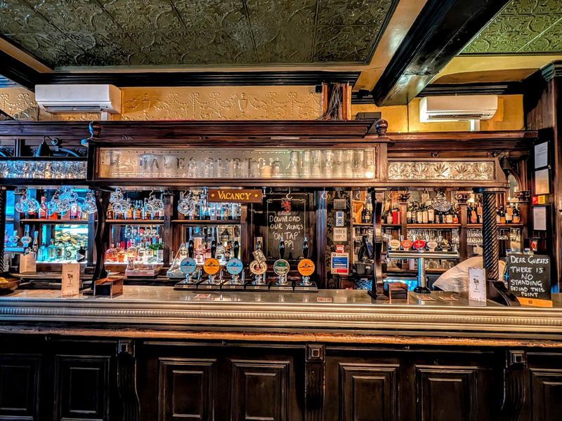 Fox & Anchor London EC1M 20260809. (Pub, Bar). Published on 20-08-2026