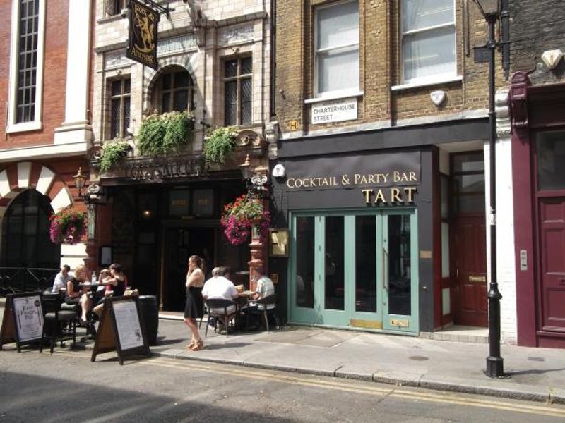 Fox & Anchor London EC1 taken July 2013. (Pub, External). Published on 04-12-2013 