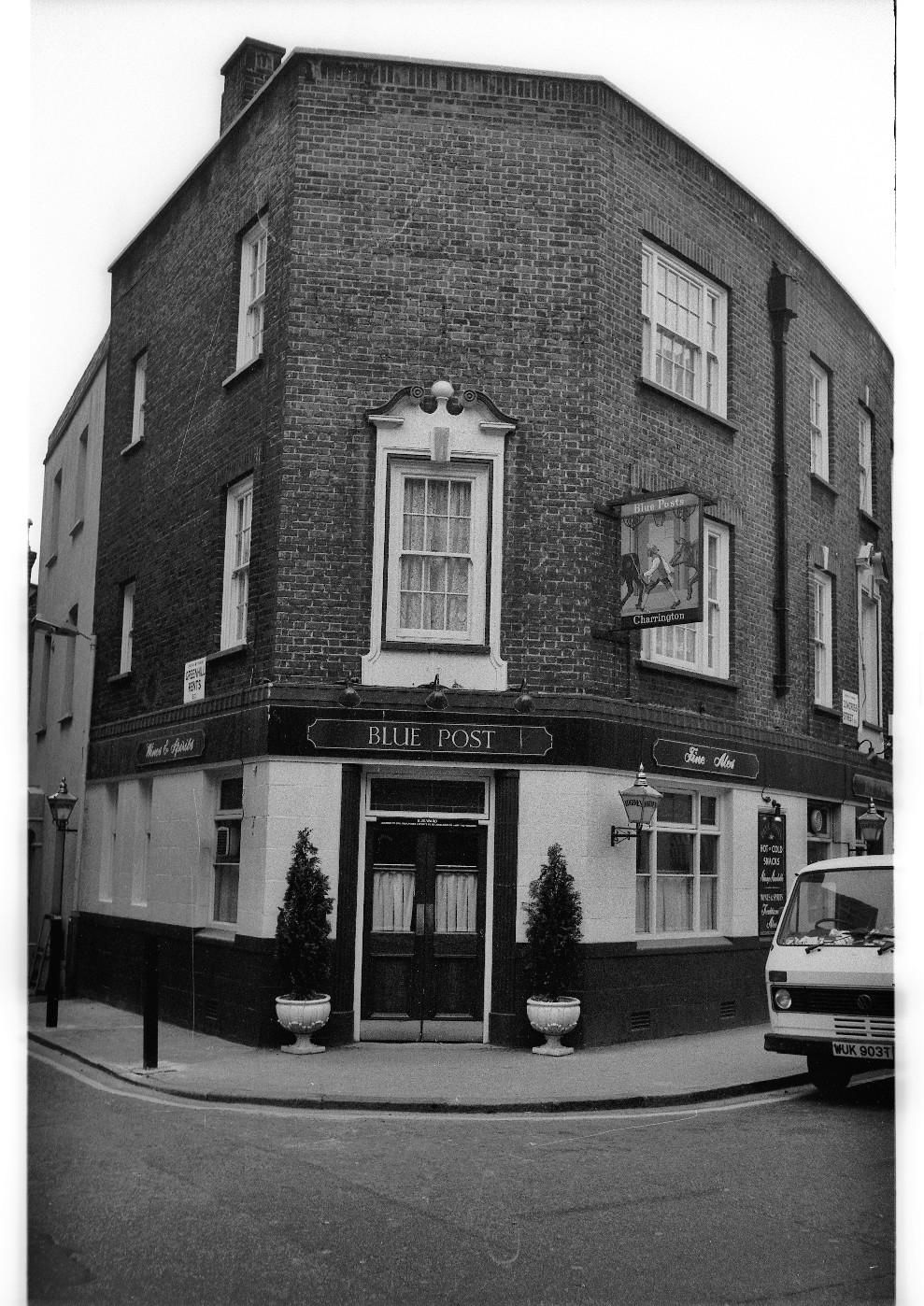 Blue Posts London EC1 taken in July 1985.. (Pub, External). Published on 07-02-2019