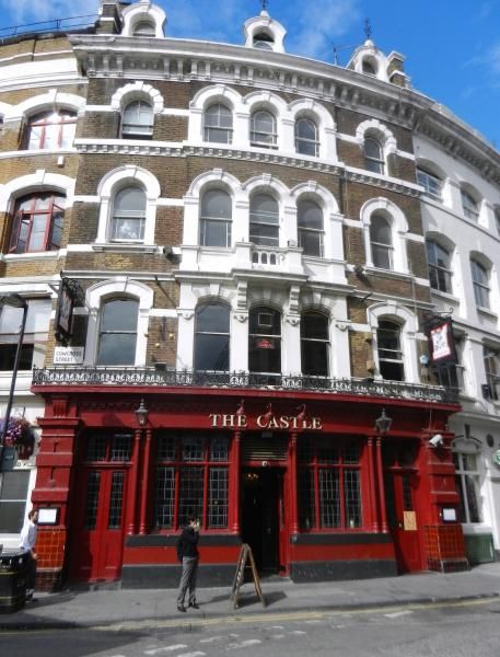 Castle London EC1 taken June 2011. (Pub, External). Published on 24-11-2013
