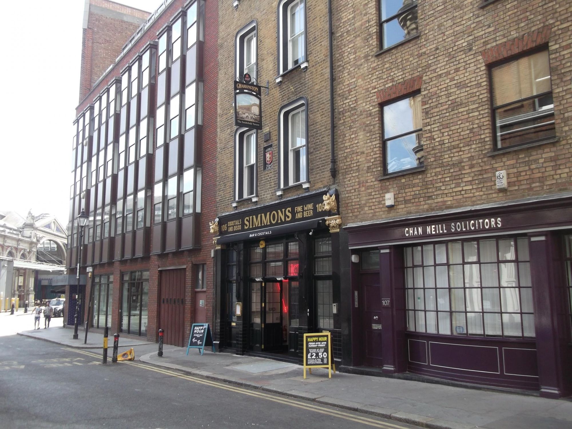 EC1-Simmons1-taken 28-7-2018. (Pub, External). Published on 07-10-2018