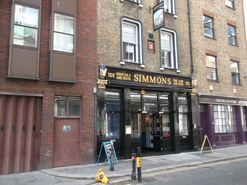 EC1-Simmons1-taken 28-7-2018. (Pub, External). Published on 07-10-2018