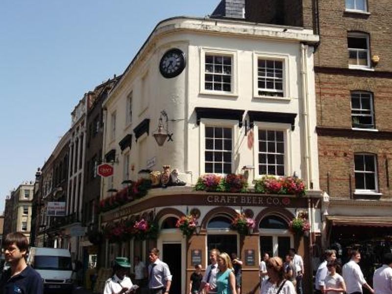 Clock House-Craft Beer London EC1 taken July 2011. (Pub, External). Published on 04-12-2013