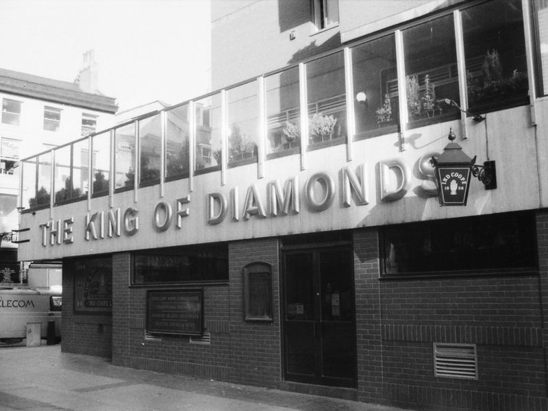 King of Diamonds London EC1 taken 10 Dec 1988.. (Pub, External). Published on 07-02-2019