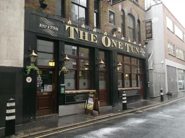 One Tun London EC1 taken May 2014. (Pub, External). Published on 19-05-2014