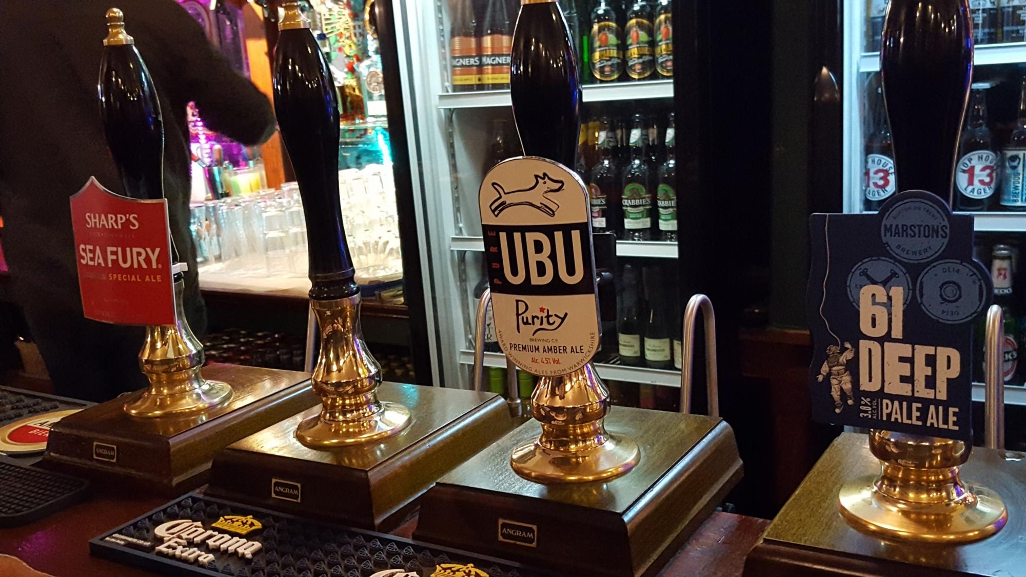 Horseshoe London EC1R taken 21-02- 2018. (Pub). Published on 21-02-2018