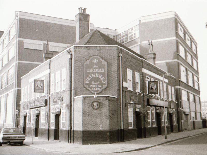 Thomas Wethered London EC1 taken Feb 1989.. (Pub, External). Published on 07-02-2019