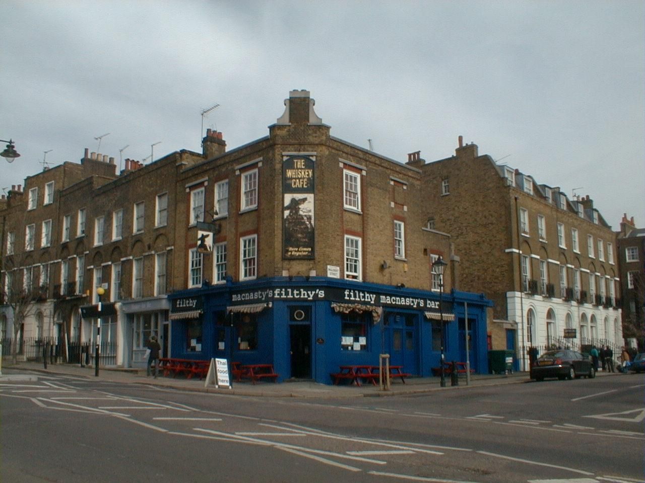 Filthy McNastys Whiskey Cafe London EC1. (Pub, External). Published on 23-04-2023