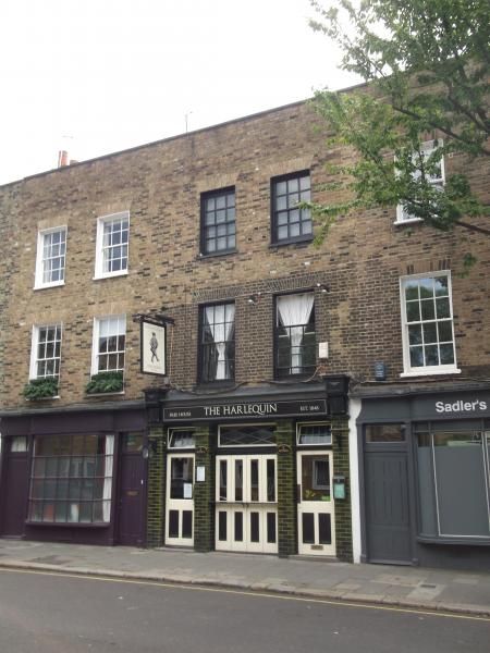 Harlequin London EC1 taken Aug 2015. (Pub, External). Published on 13-08-2015