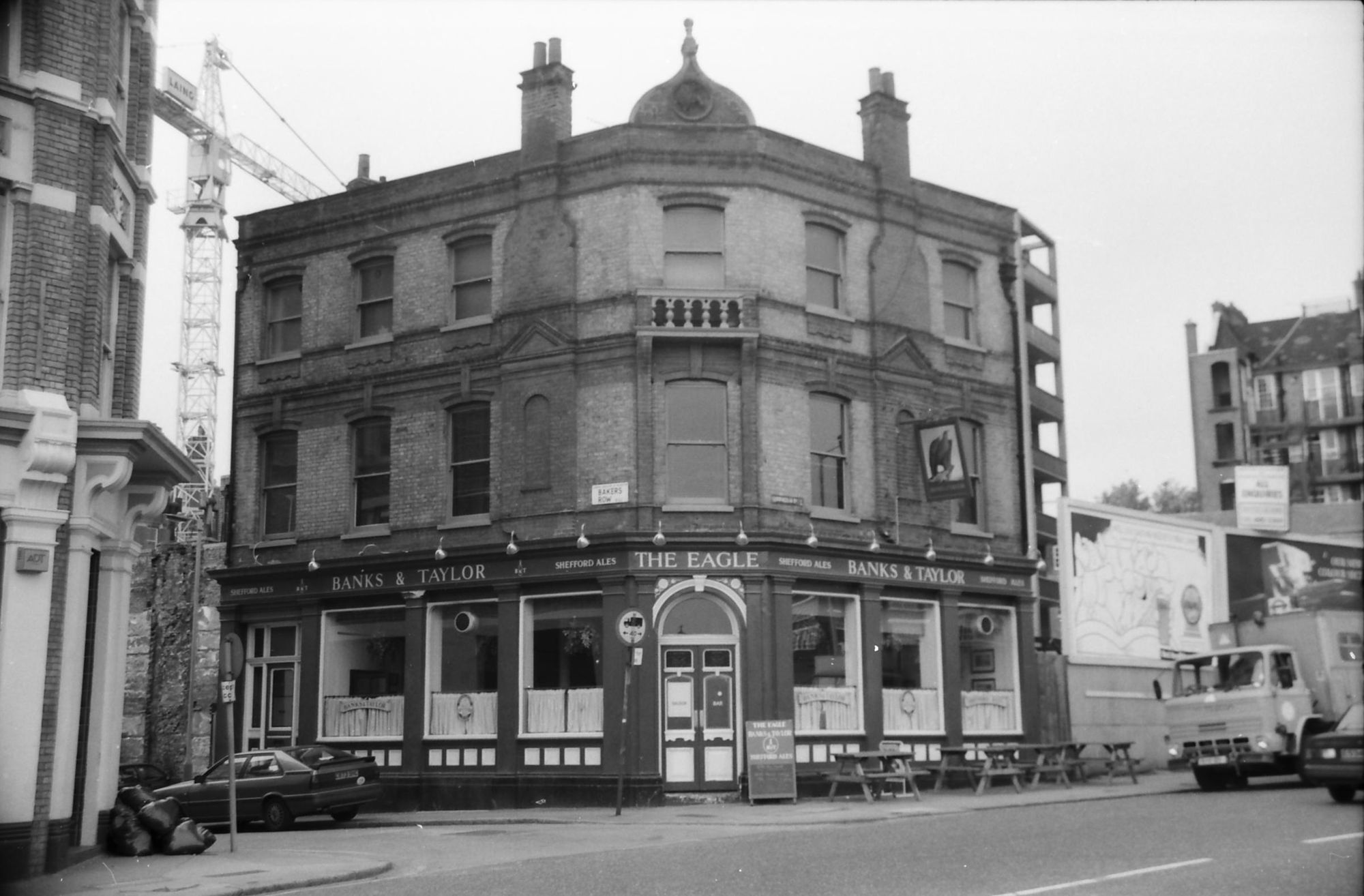 Eagle London EC1 taken in Oct 1988.. (Pub, External). Published on 07-02-2019