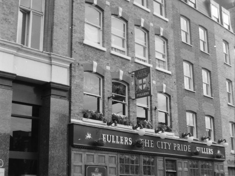 City Pride London EC1 taken Oct 1988.. (Pub, External). Published on 07-02-2019