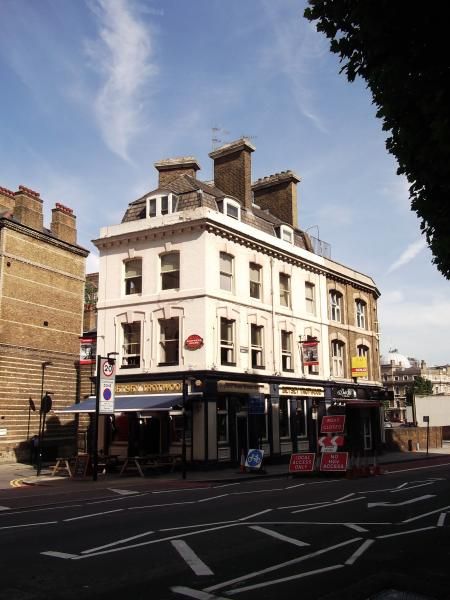Betsy Trotwood London EC1 taken July 2013. (Pub, External). Published on 24-11-2013