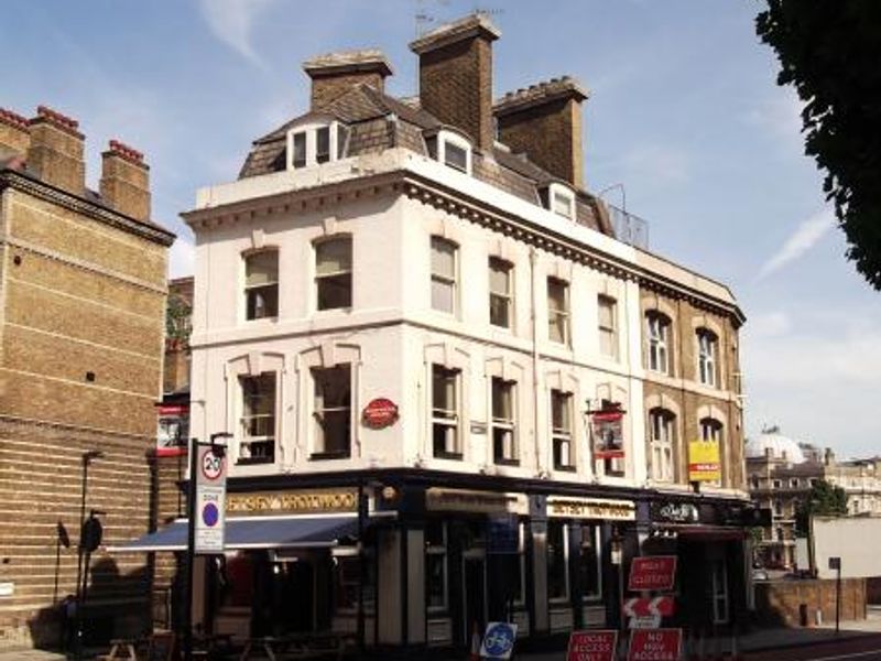 Betsy Trotwood London EC1 taken July 2013. (Pub, External). Published on 24-11-2013 