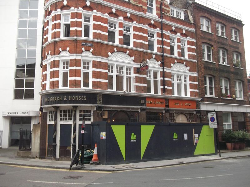 Coach & Horses Ray St London EC1 taken 2017/9/25.. (Pub, External). Published on 11-03-2019