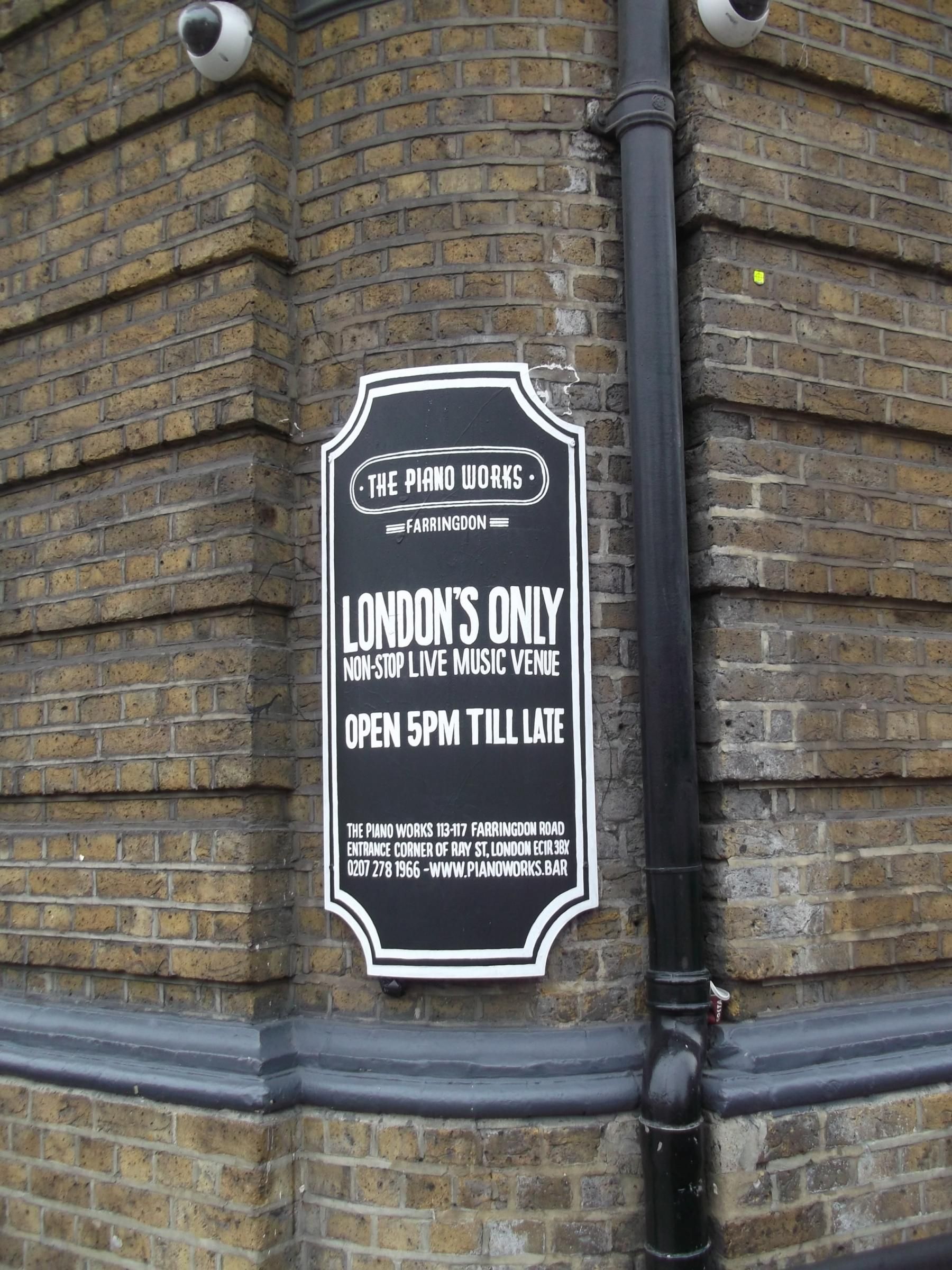 Pianoworks London EC1R taken 2017/09/25.. (Pub, External). Published on 11-03-2019